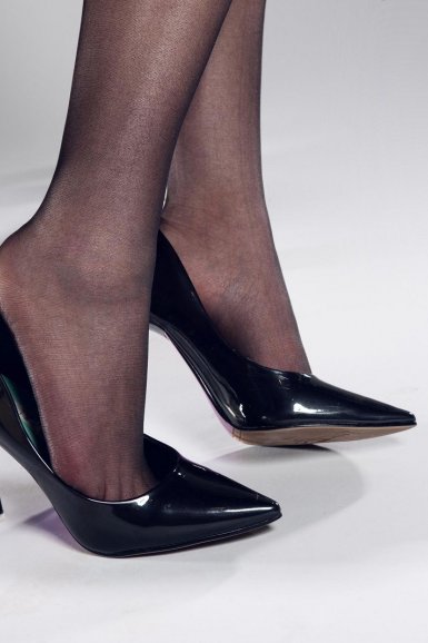 浅谈低碳经济与可持续发展“江南体育官方网站”